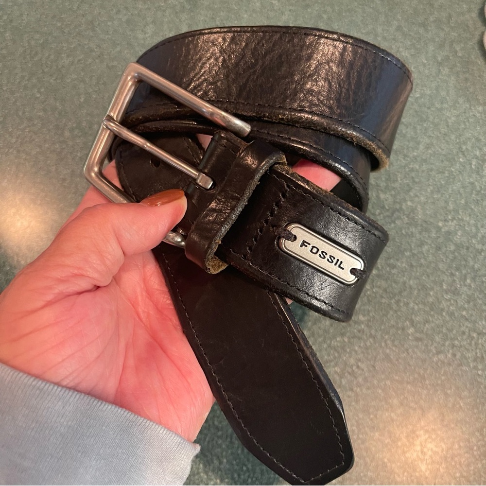 Men’s  FOSSIL  leather belt
